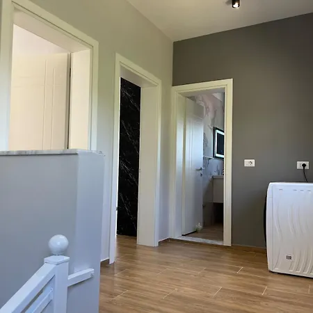 Comfortable 2-bedroom Near Tirana Airport * Vorë